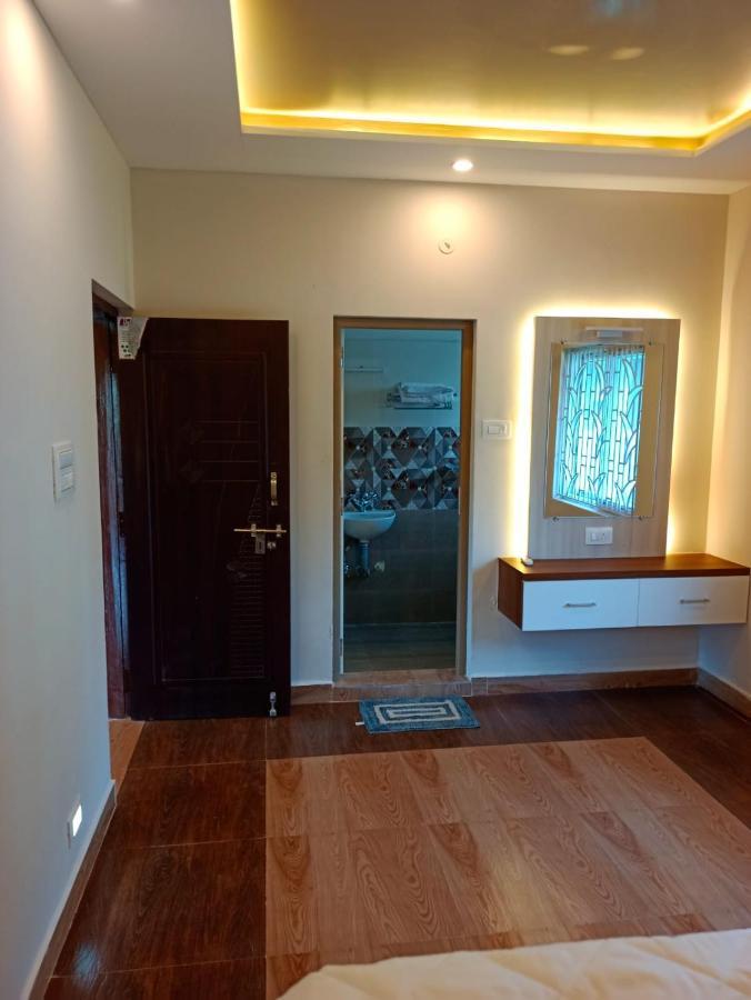 The Green Pride Resort Yelagiri Habitación foto